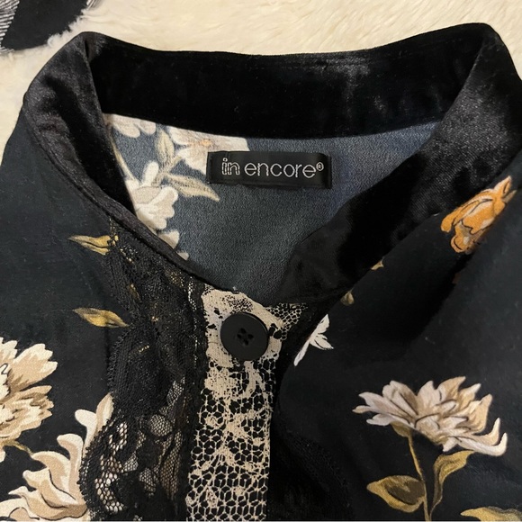 In Encore Flowy Floral Boho Coverup Lounging Button Down Light Jacket Top - Picture 7 of 11